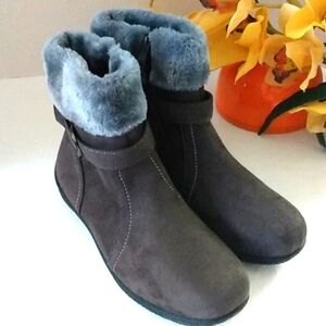 ALPINE WOODS GRAY SHORT FUR ANKLE BOOTS SIZE 8 NWOT